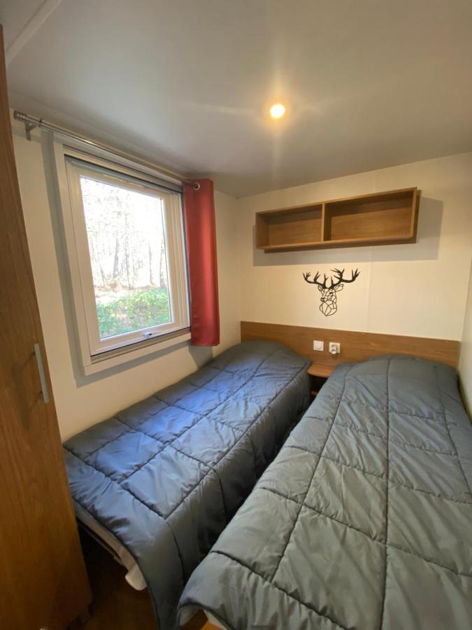 Vacances Sous Les Pins, Pres De La Mer, 6-8 Pers,Bien Equipe, Piscine Сен-Жулиен-ан-Борн Екстериор снимка